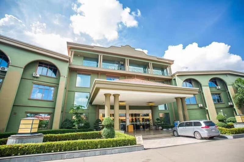 Dork Jumpa Hotel Vientiane Extérieur photo