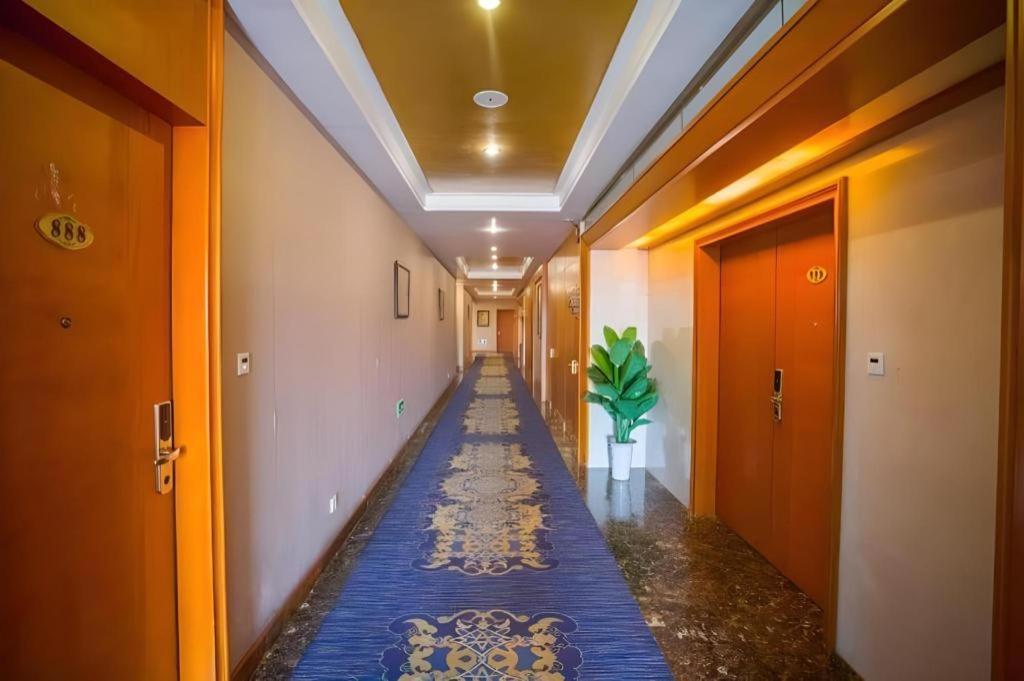 Dork Jumpa Hotel Vientiane Extérieur photo