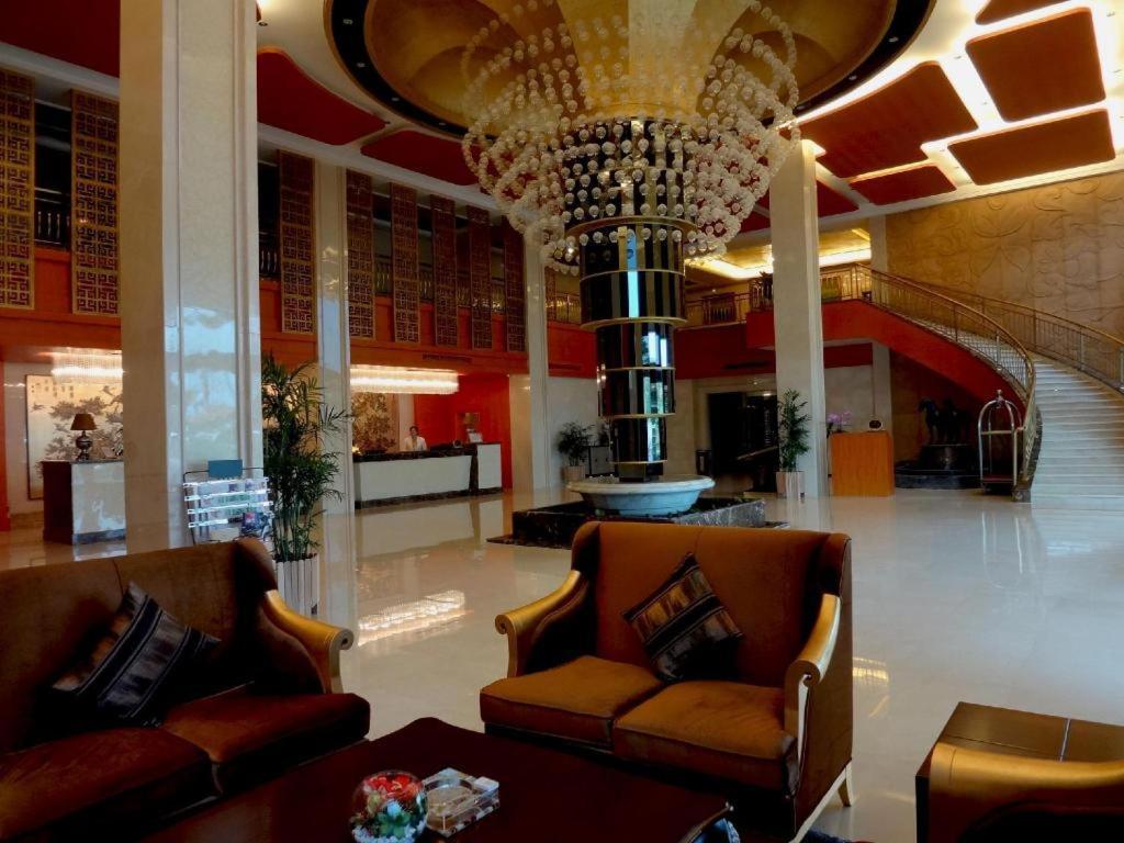 Dork Jumpa Hotel Vientiane Extérieur photo