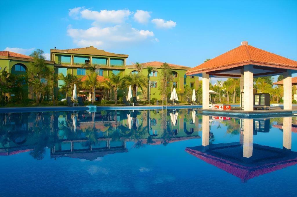 Dork Jumpa Hotel Vientiane Extérieur photo