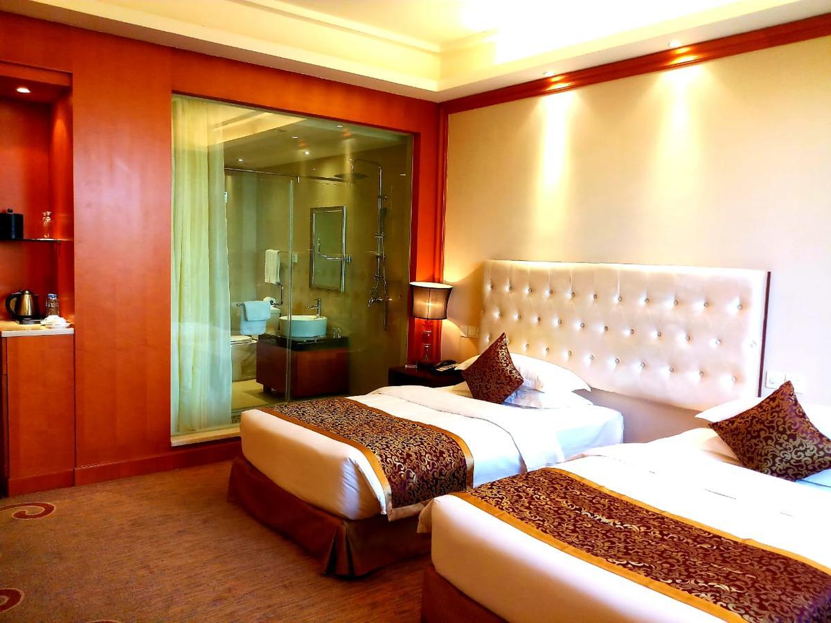 Dork Jumpa Hotel Vientiane Extérieur photo